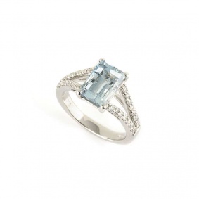 18k White Gold Aquamarine Diamond Ring 2.30ct
